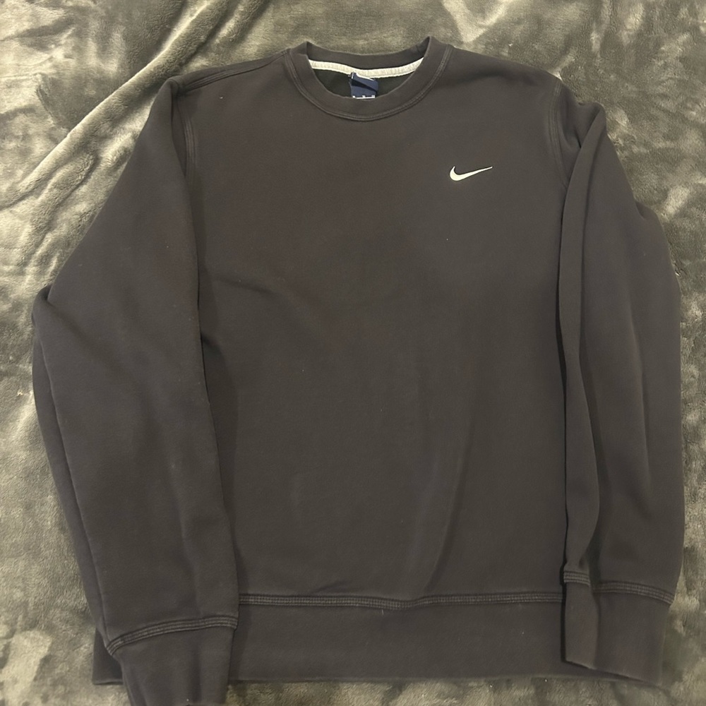 Nike crewneck